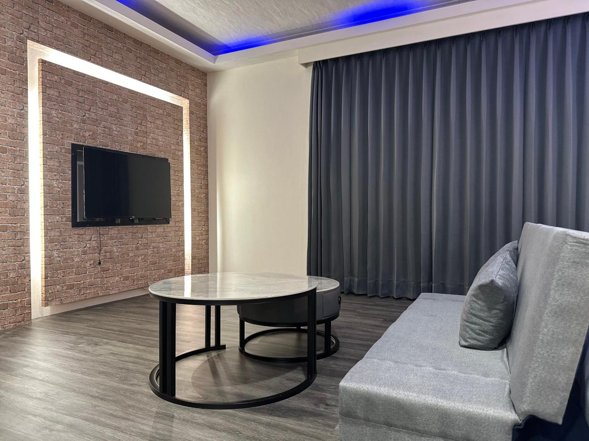 Hua Du Motel 지지 외부 사진